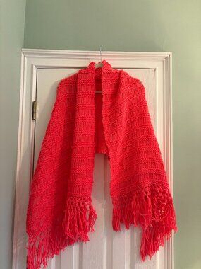Vintage Handmade Shawl Coral with tassels